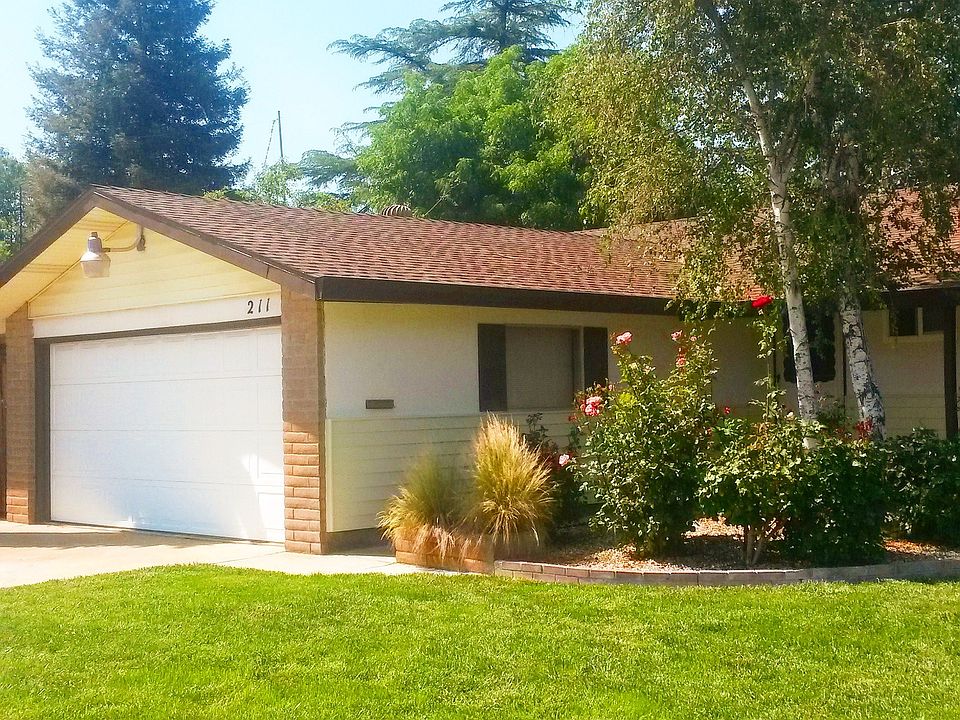 1st image of 212 El Dorado Dr