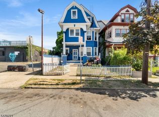 137 Renner Ave, Newark, NJ 07112
