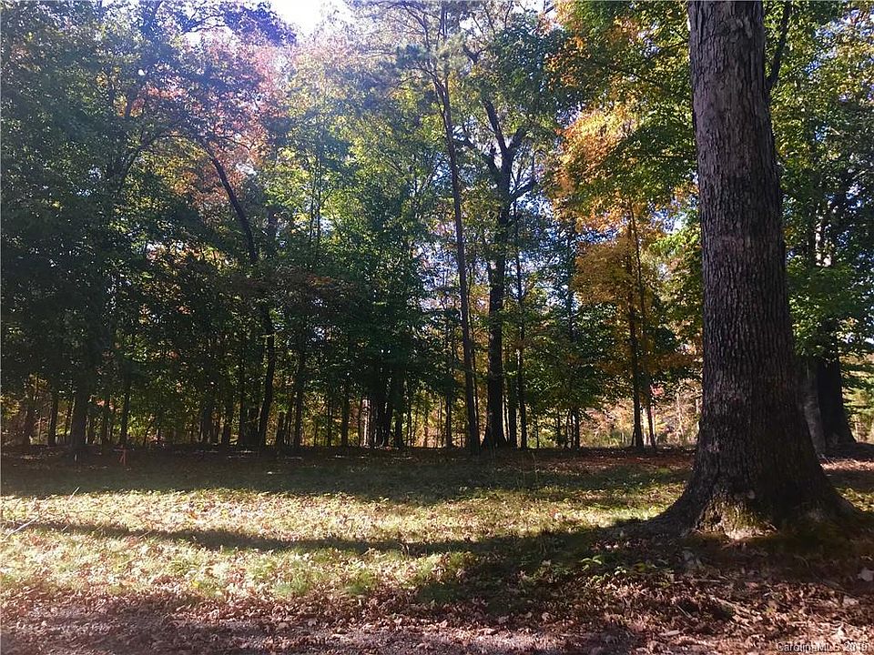 2nd image of LOT 2 Lochaven Rd