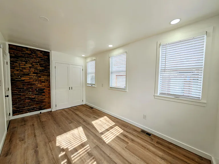 1206 Monterey St — Photo 7