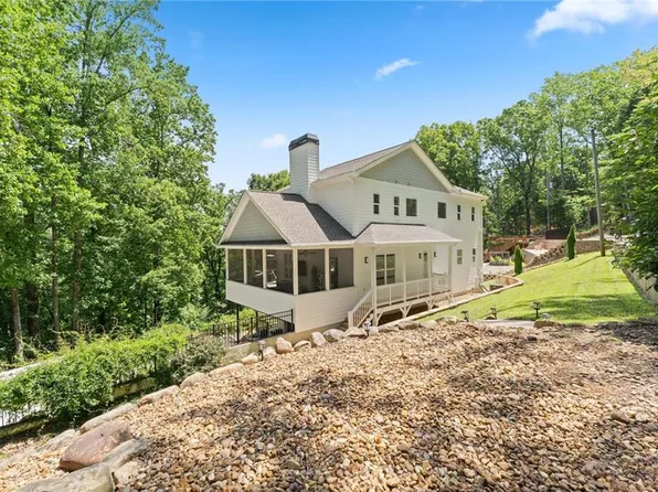 8249 Bethel Rd, Gainesville, GA 30506