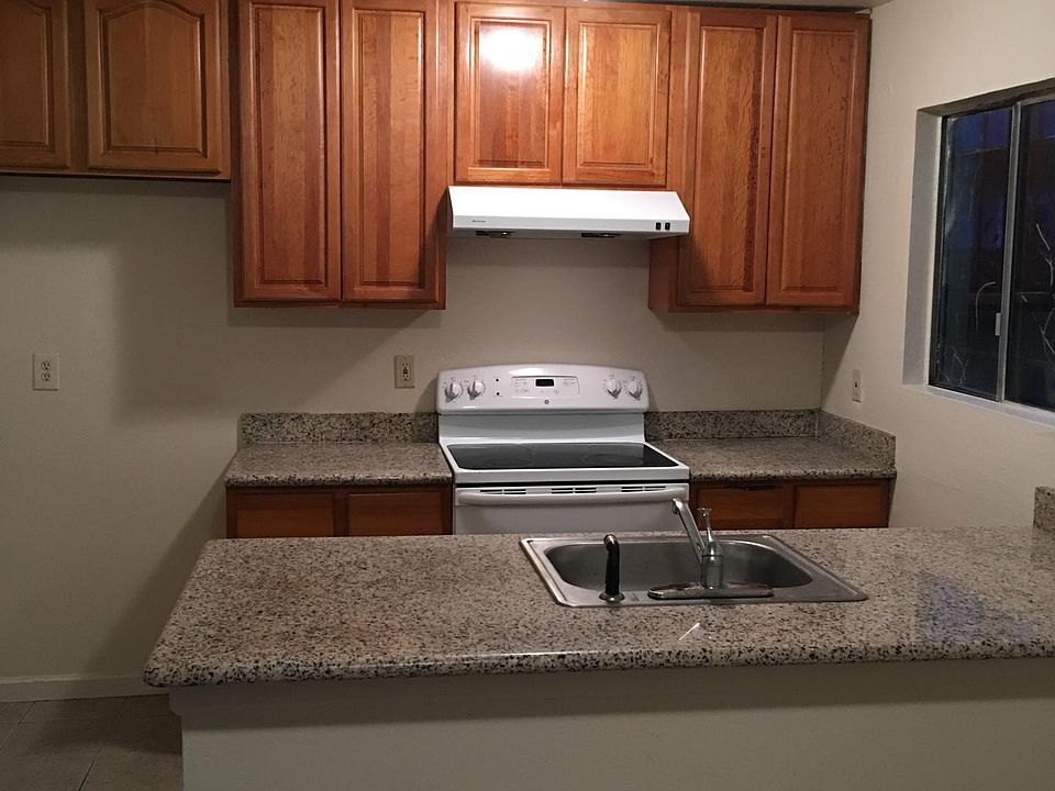 2nd image of 4747 Greensboro Way