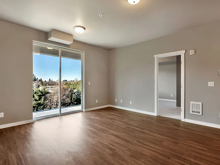 The Fairhaven Pointe Apartments — Photo 33