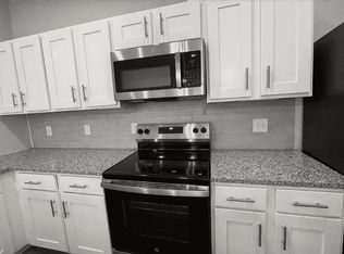 1713 N Pine St #3102, San Antonio, TX 78208