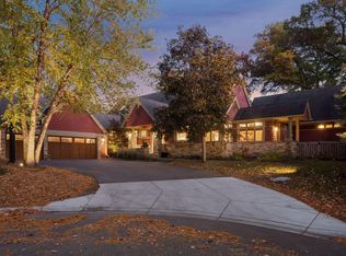 265 Hawthorne Rd, Hopkins, MN 55343