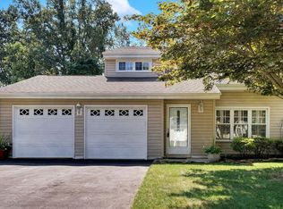 1940 Powder Horn Rd, Toms River, NJ 08755