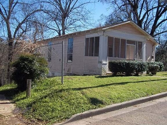 3rd image of 2619 Togo St