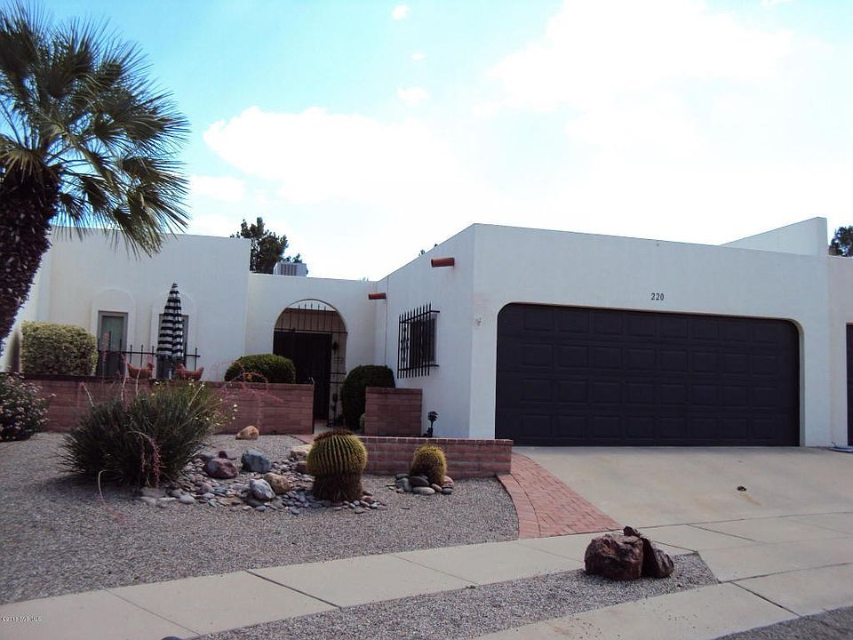 1st image of 220 E Placita Del Iris