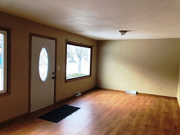 3rd image of 1321 S 13th Ave