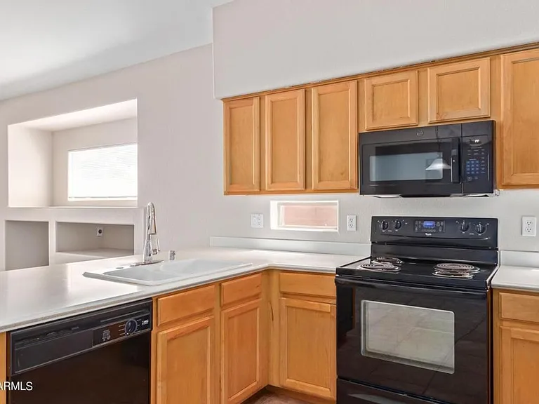 962 W Desert Broom Ct — Photo 21