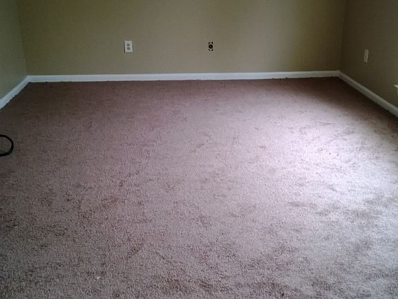 2nd image of 4705 Columbine Ct