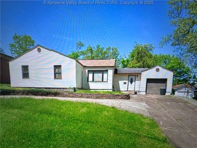 853 S Walnut St, Saint Albans, WV, 25177