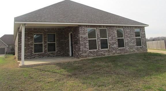 2nd image of 214 Fairhope Dr