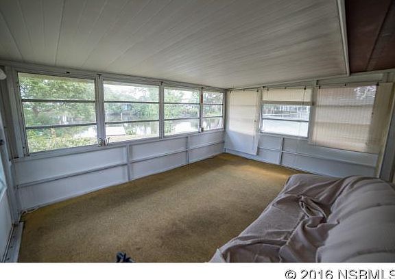 4th image of 113 Sea St