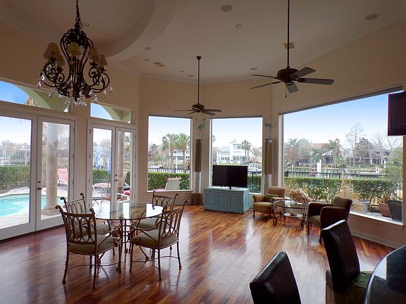 4th image of 701 Pegasus Ln