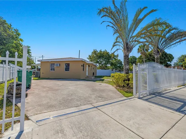 15231 NW 28th Pl, Miami Gardens, FL 33054