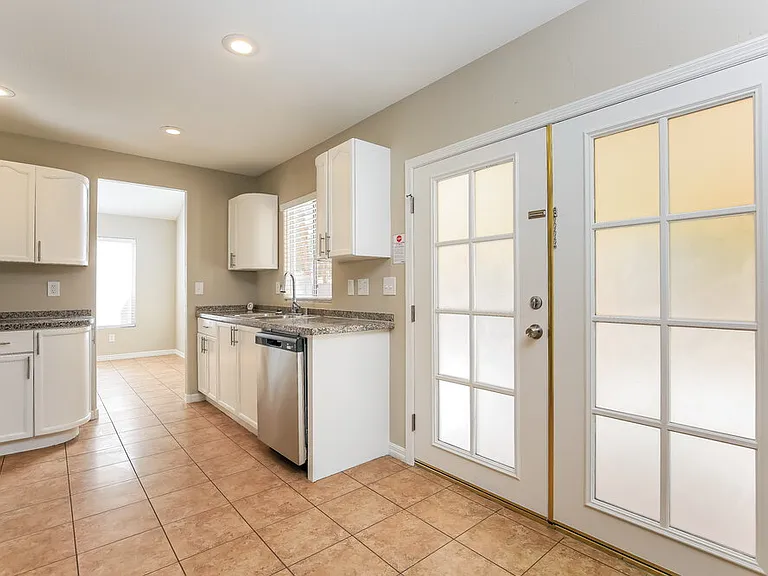 9123 Sangria Ln — Photo 9