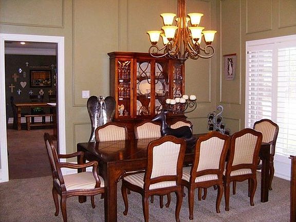 2nd image of 4112 Fox Hollow Ct