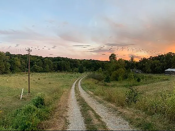 31055 Delhi Rd, Brighton, IL 62012