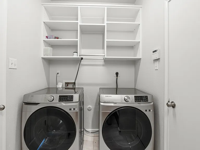 5621 Bedrock Dr — Photo 11