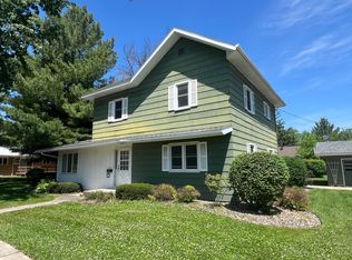 109 E Luella St, Le Roy, MN 55951
