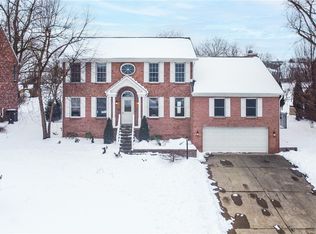 183 Hickory Heights Dr, Bridgeville, PA