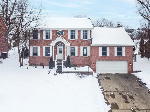 183 Hickory Heights Dr, Bridgeville, PA 15017