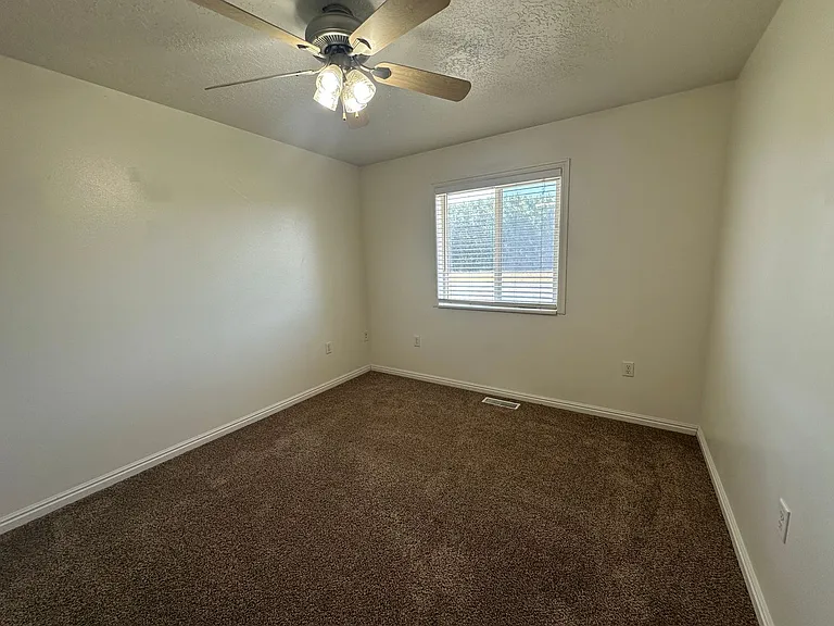 644 Sunflower Rd — Photo 24
