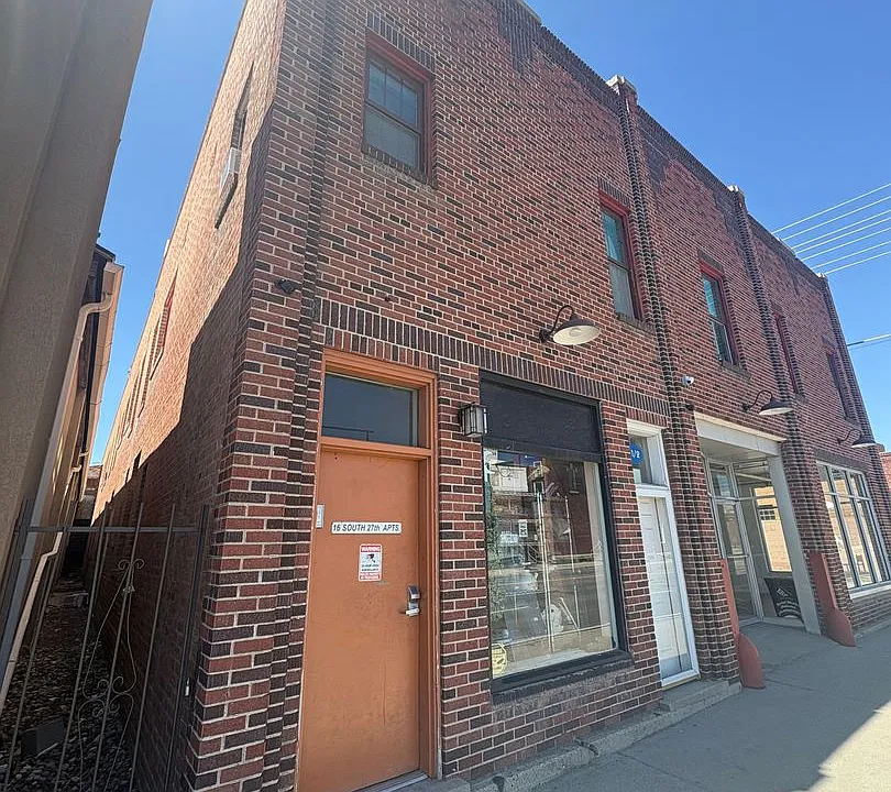 16 S 27th St