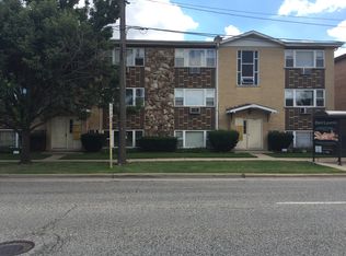 9231 Irving Park Rd APT 1W, Schiller Park, IL 60176