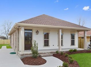 1729 Mehle St, Arabi, LA 70032