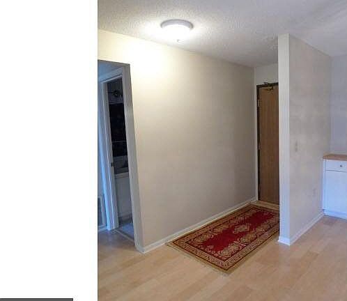 2nd image of 455 Dayton Avenue
