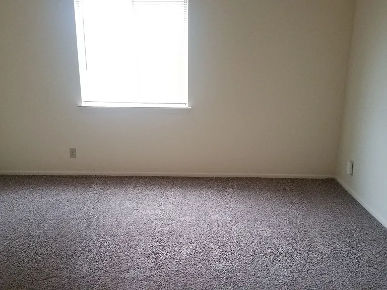 Kimberly Club Apartments — Photo 130