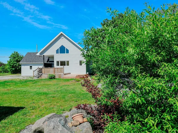 12 Clam Point Rd, Barrington, NS B0W 1N0