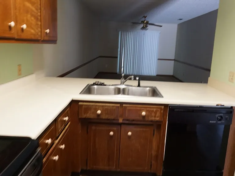 2406 Bemiss Rd #9 — Photo 19