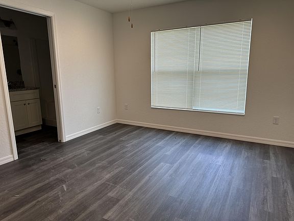 5th image of 7 SE Malauka Dr