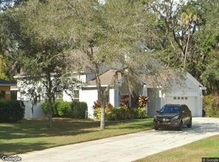 15906 Stags Leap Dr, Lutz, FL 33559