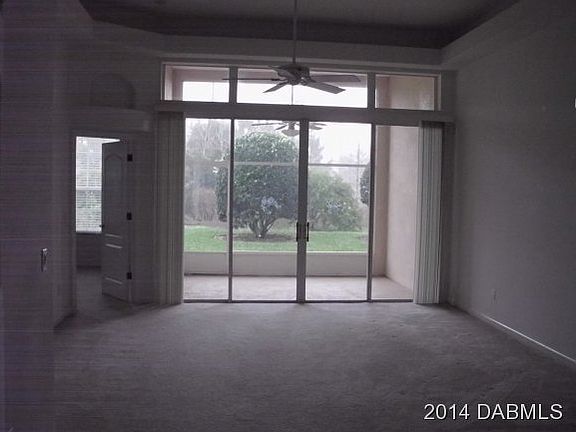 3rd image of 125 Bauer Cir