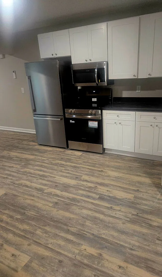 3 Bedroom Rental Near Local Colleges! — Photo 1