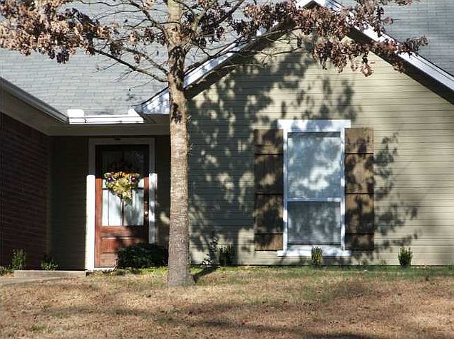 1st image of 424 Brentwood Dr