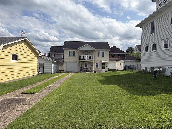 5th image of 1307 6th Street