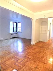Rented by R New York