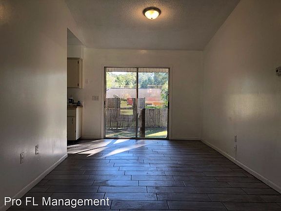 2nd image of 1110 18th St