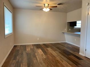 2811 43rd St APT 8, Lubbock, TX 79413