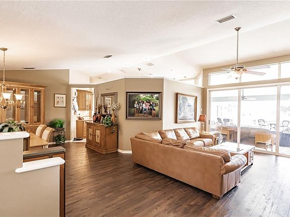 4th image of 3860 San Lorenzo Dr
