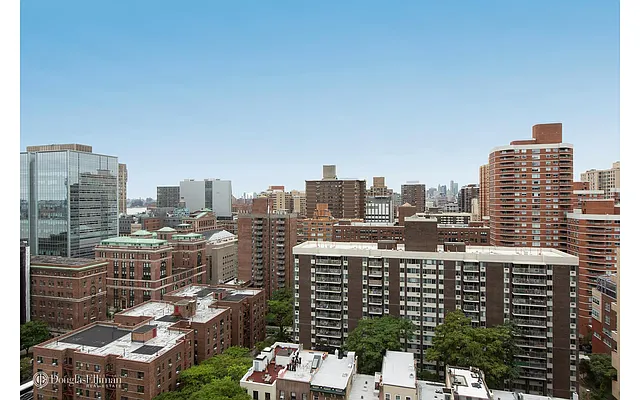 Rented by Douglas Elliman | media 29