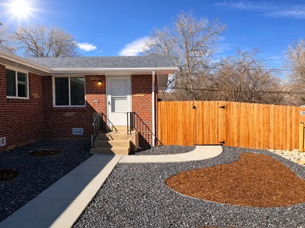 8729 W 63rd Pl, Arvada, CO 80004