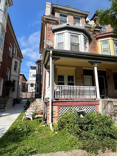 819 S Saint Bernard St #1 Photo 1