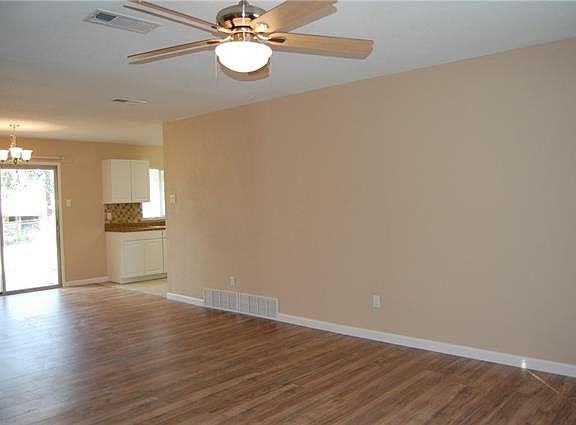 3rd image of 2711 Bobwhite Blvd