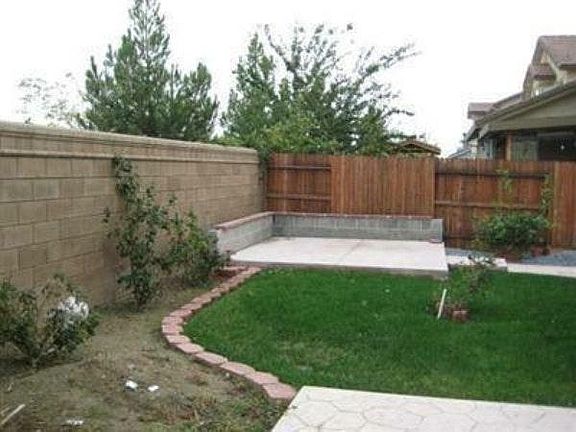 3rd image of 3210 Beretania Way